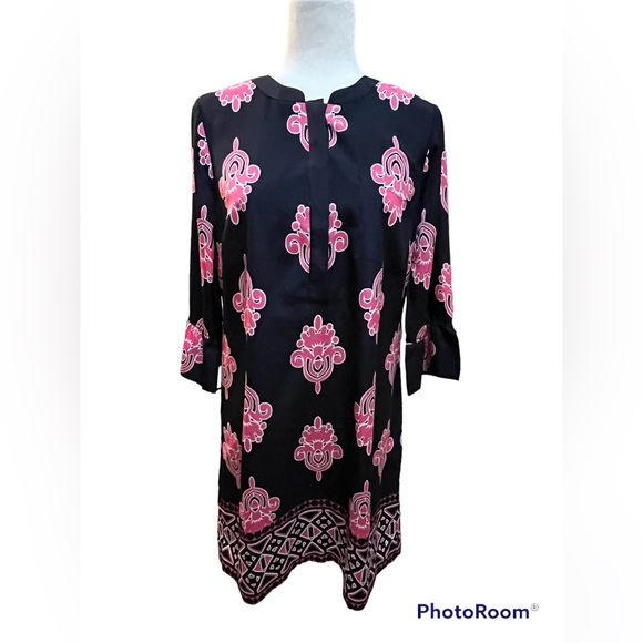 crown & ivy Dresses & Skirts - CROWN & IVY brand dress. Size 10. NWOT.